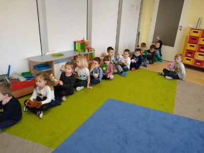 GR II Zabawy w kąciku teatralnym 2021_13